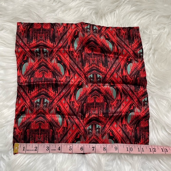 Italo Ferretti | Red and Blue 100% Seta-Silk Tie and Pocket Square - Italy - Picture 15 of 16